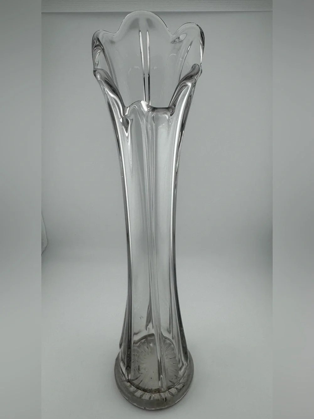 Vintage swung vase 13 inches tall clear glass